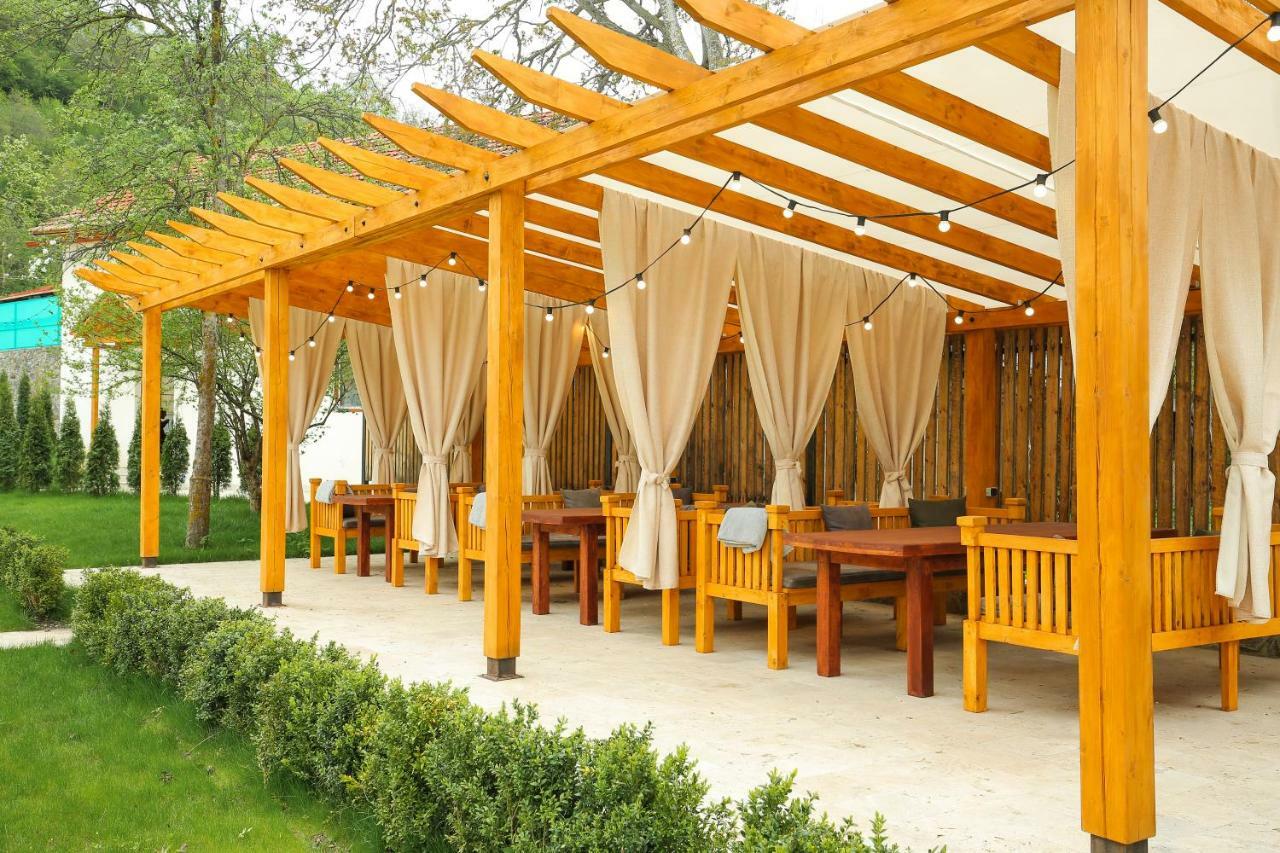 Chalet Dilijan Hotel & Restauarant Екстериор снимка