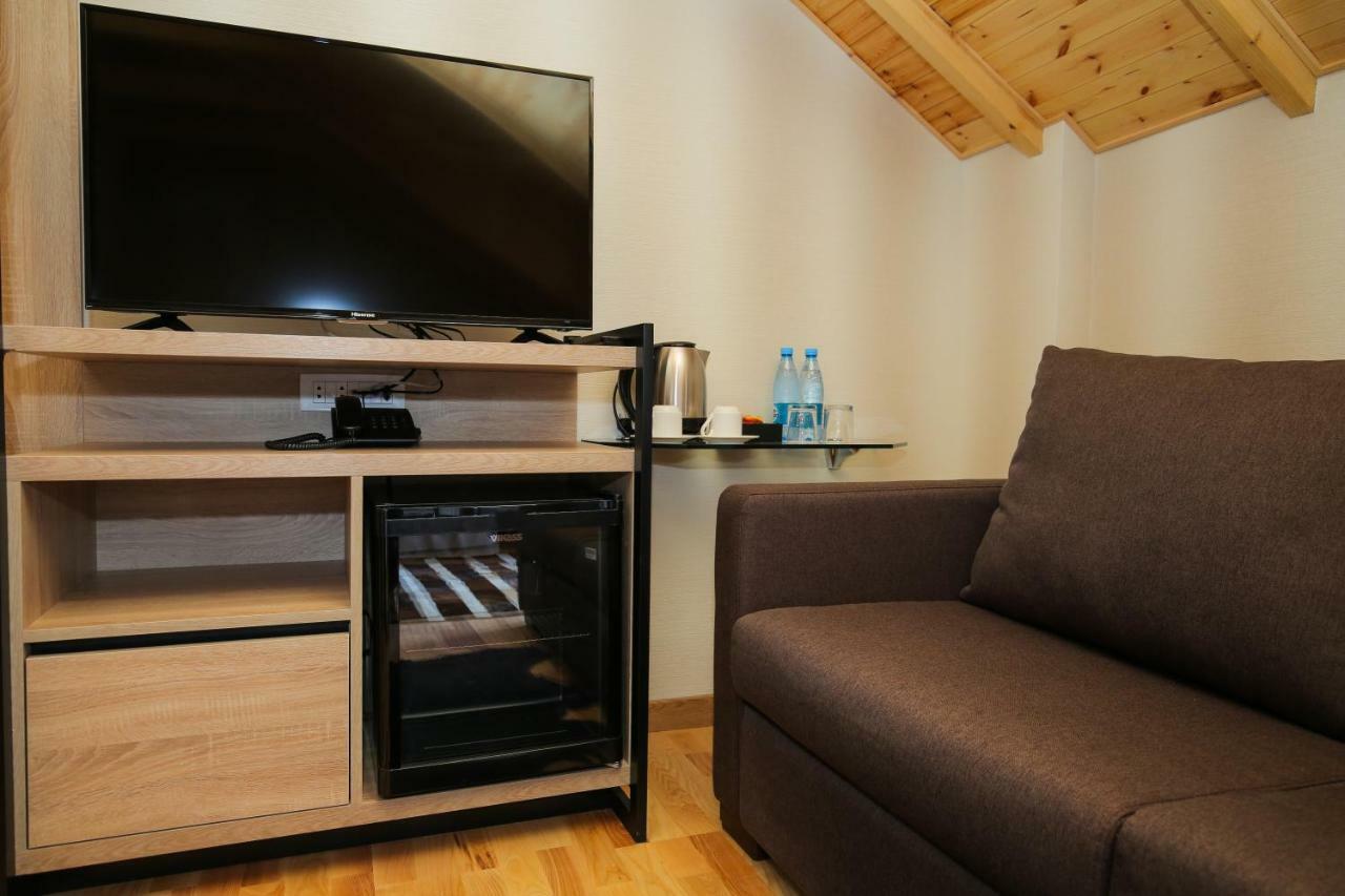 Chalet Dilijan Hotel & Restauarant Екстериор снимка