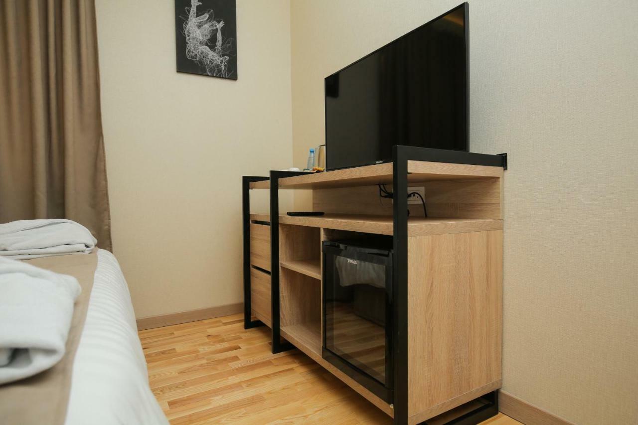 Chalet Dilijan Hotel & Restauarant Екстериор снимка